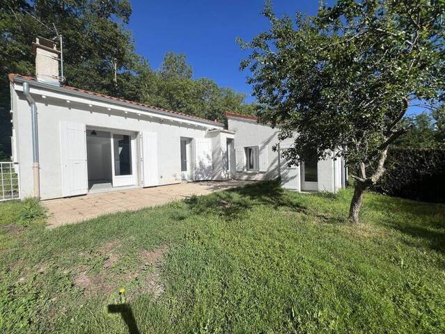 Location Maison 4 pièces 90 m² Cussac-sur-Loire 43370