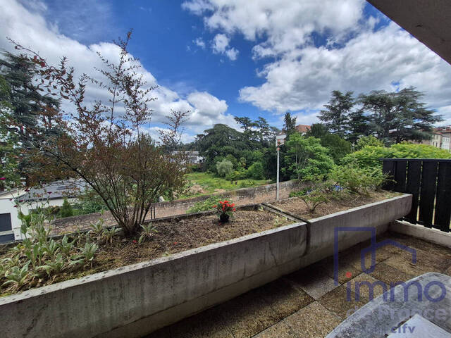 Vente Appartement duplex 6 pièces 103 m² Saint-Chamond 42400