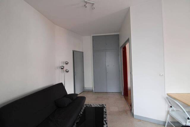 Location Appartement studio 1 pièce 32 m² Le Puy-en-Velay 43000
