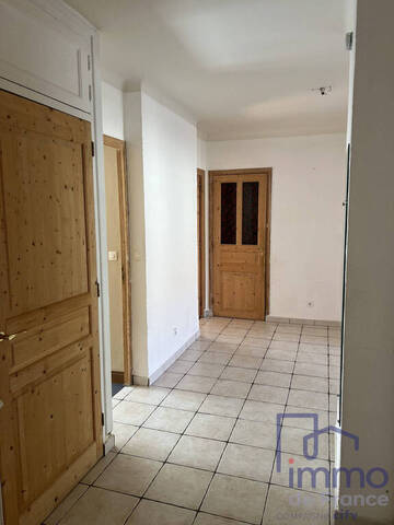 Vente Appartement 5 pièces 94.4 m² Saint-Étienne 42000