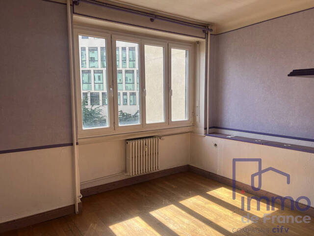 Vente Appartement 5 pièces 94.4 m² Saint-Étienne 42000