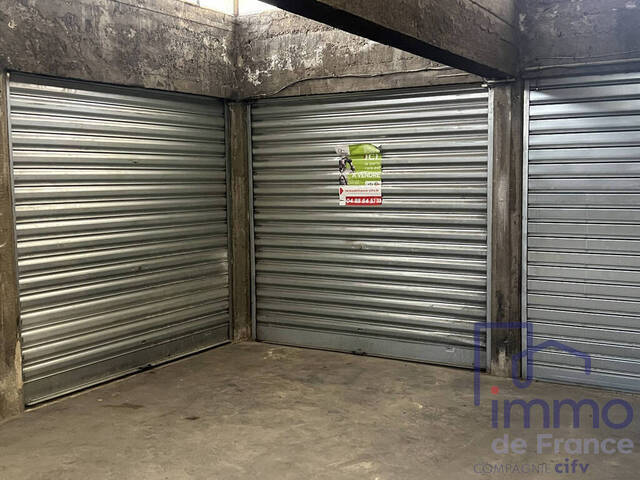 Vente Parking 14 m² Saint-Étienne 42000