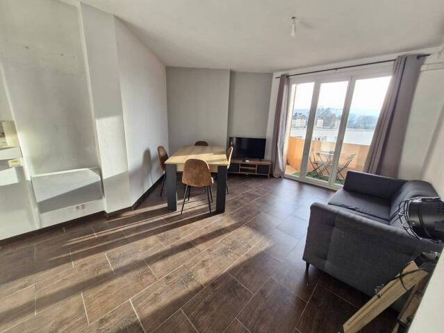 Location Appartement t3 50 m² Bourgoin-Jallieu 38300