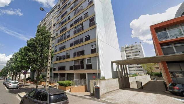 Location Parking Saint-Étienne 42000 BELLEVUE