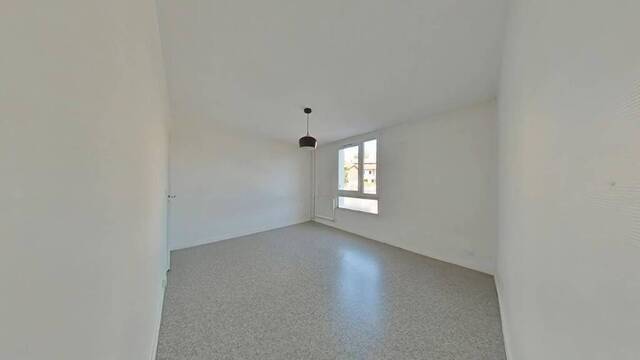 Location Appartement t1 30 m² Saint-Étienne 42000 HAUT DE JACQUARD