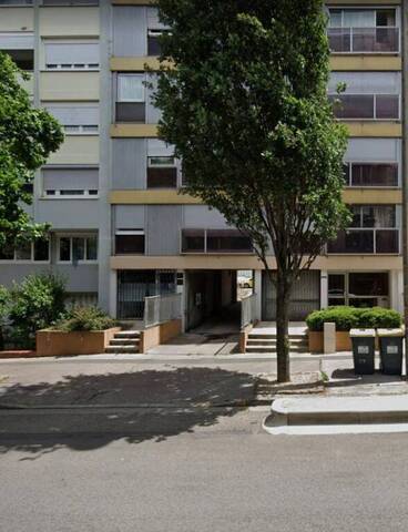 Location Parking Saint-Étienne 42000 BELLEVUE
