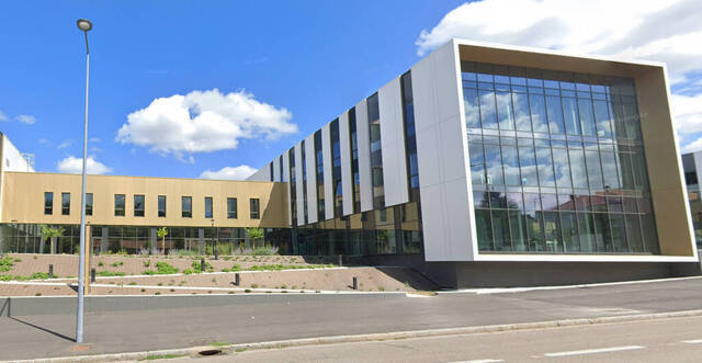 Location Local bureau Saint-Étienne 42000