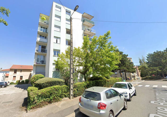 Location Parking garage individuel Saint-Étienne 42000 MONTPLAISIR