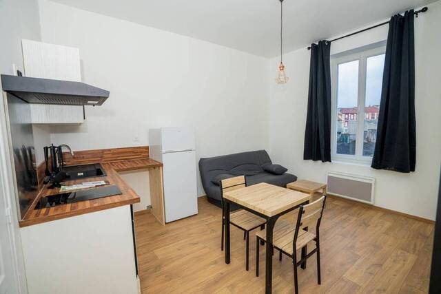 Location Appartement studio 1 pièce 21 m² Saint-Étienne 42000 CHATEAUCREUX
