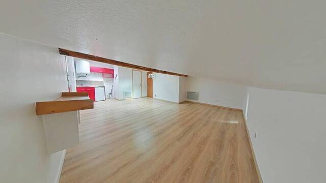 Location Appartement studio 1 pièce 13 m² Saint-Étienne 42000 CENTRE DEUX