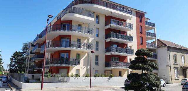 Location Appartement t3 61 m² Bourgoin-Jallieu 38300
