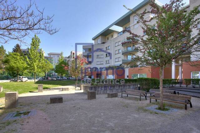 Vente Appartement t2 3 pièces 50 m² Échirolles 38130