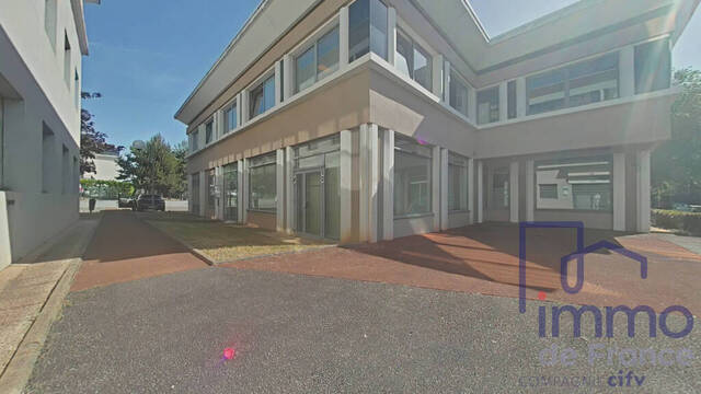 Vente Local commercial 107 m² Saint-Étienne 42000