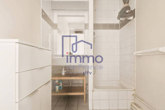 Vente Appartement 1 pièce 27 m² Lyon 7e Arrondissement 69007