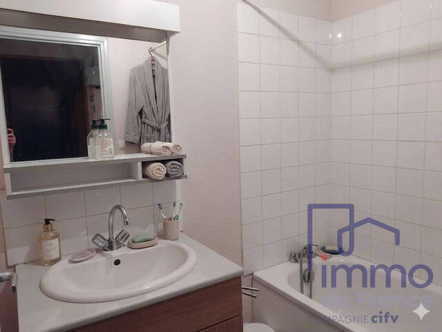 Vente Appartement 2 pièces 64.65 m² Le Puy-en-Velay 43000