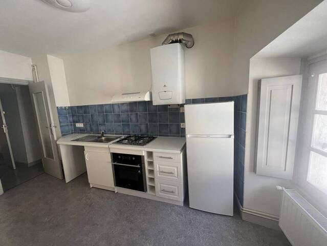 Location Appartement t1 31 m² Le Puy-en-Velay 43000