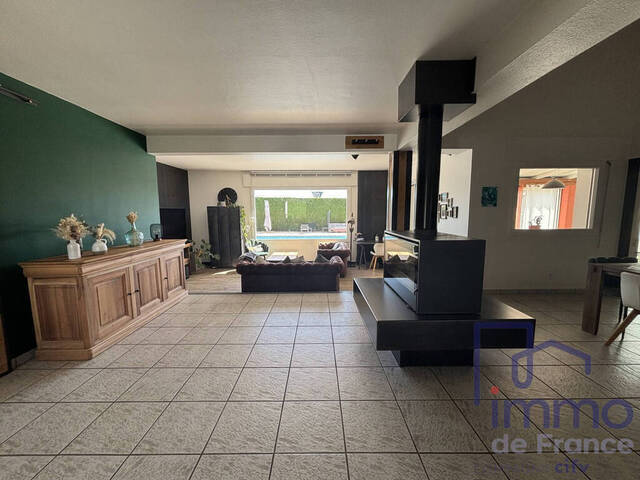 Vente Maison villa 5 pièces 156 m² Veauche 42340