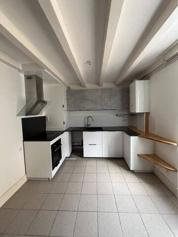 Location Appartement duplex/triplex 2 pièces 54 m² Le Puy-en-Velay 43000