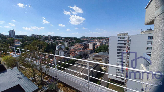 Vente Appartement 6 pièces 131 m² Saint-Étienne 42000