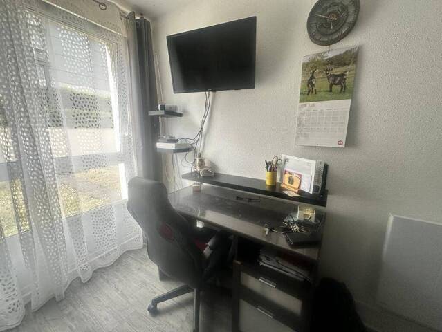 Location Appartement studio 1 pièce 18 m² Saint-Martin-le-Vinoux 38950