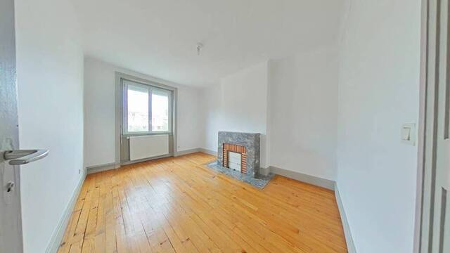 Location Appartement t3 4 pièces 73 m² Saint-Étienne 42000 CHÂTEAUCREUX