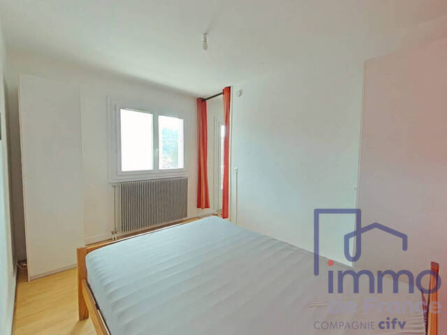 Vente Appartement 1 pièce 31.83 m² Brives-Charensac 43700