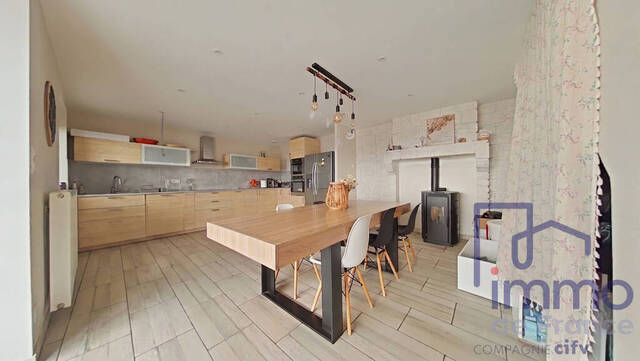 Vente Maison 6 pièces 110.45 m² Saint-Jean-Bonnefonds 42650