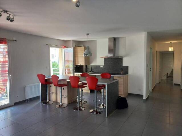 Location Appartement t3 67 m² Andrézieux-Bouthéon 42160