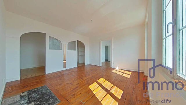 Vente Appartement 2 pièces 59.9 m² Saint-Étienne 42000