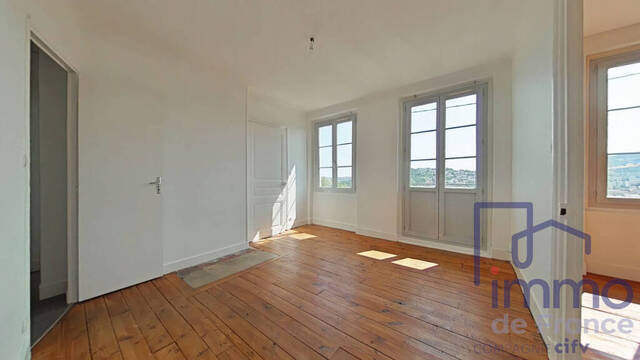 Vente Appartement 2 pièces 59.9 m² Saint-Étienne 42000
