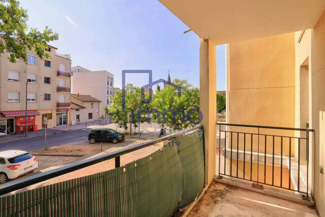 Vente Appartement 1 pièce 28.93 m² Vaulx-en-Velin 69120