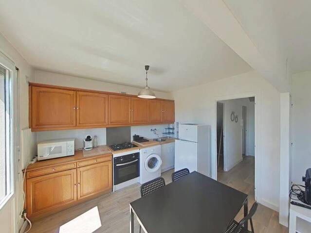 Location Appartement t2 44 m² Saint-Étienne 42000 MONTPLAISIR