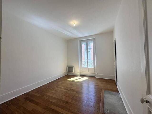 Location Appartement t3 2 pièces 49 m² Grenoble 38000