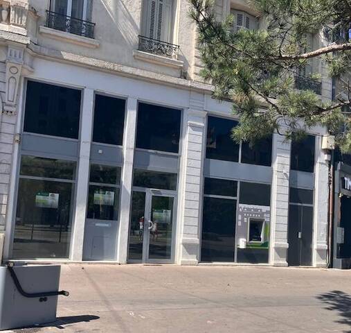 Location Local d'activité Saint-Étienne 42000