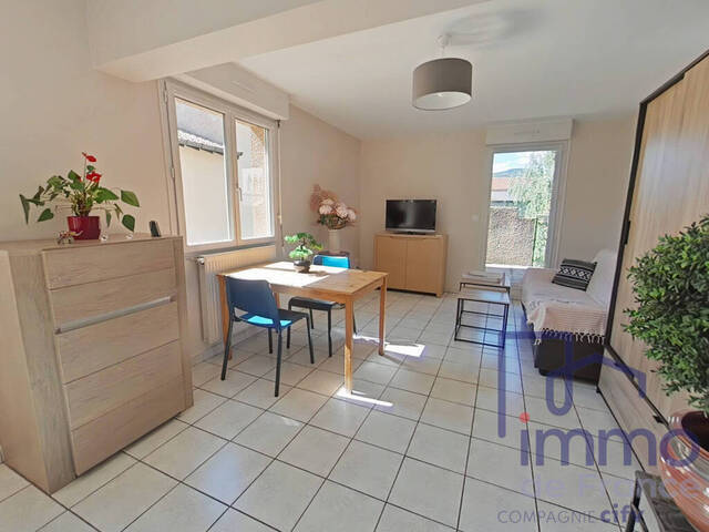 Vente Appartement 2 pièces 53.6 m² Vals-près-le-Puy 43750