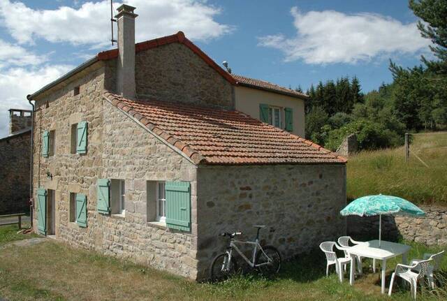 Location Maison moulin 4 pièces 66 m² Saint-Christophe-d'Allier 43340