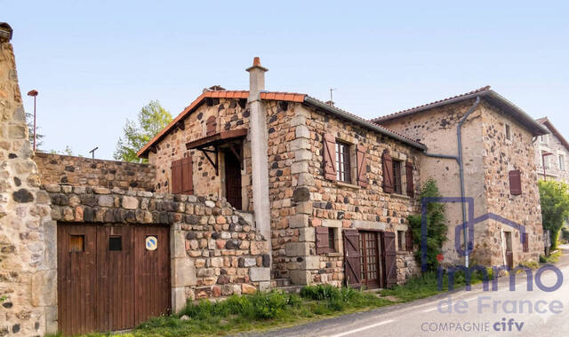 Vente Maison ancienne 4 pièces 150 m² Chaspinhac 43700