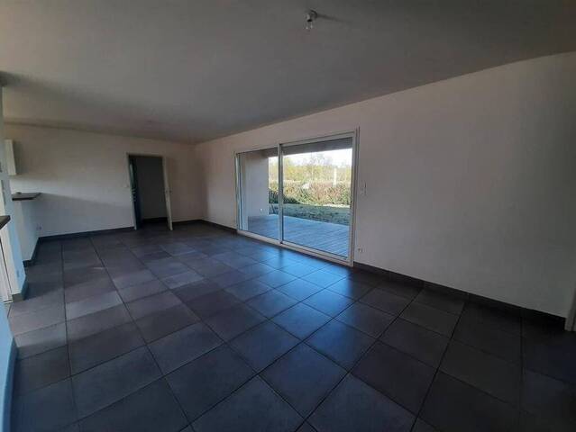 Location Maison individuelle 4 pièces 99 m² Balbigny 42510