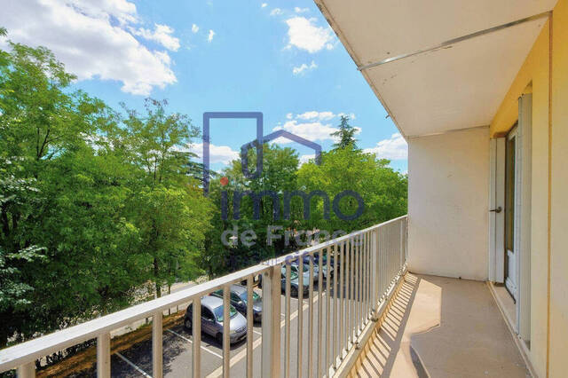 Vente Appartement 4 pièces 81 m² Neuville-sur-Saône 69250