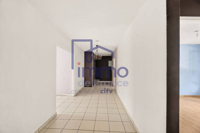 Vente Appartement 4 pièces 81 m² Neuville-sur-Saône 69250