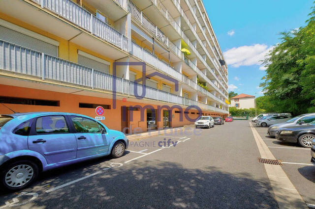 Vente Appartement 4 pièces 81 m² Neuville-sur-Saône 69250