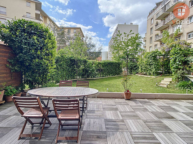 Vente Appartement 4 pièces Suresnes 92150