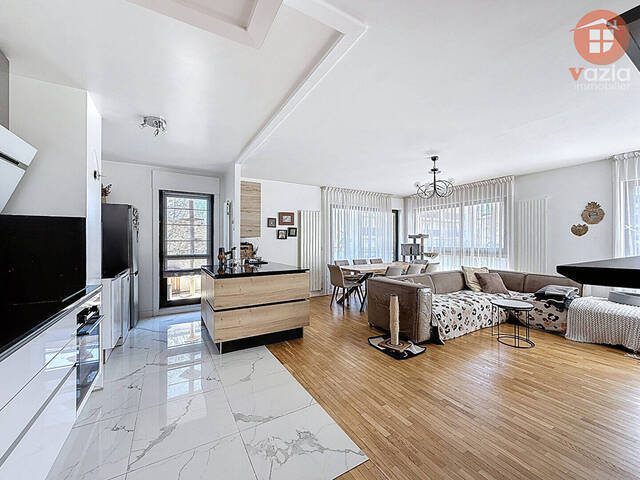 Vente Appartement 4 pièces Suresnes 92150