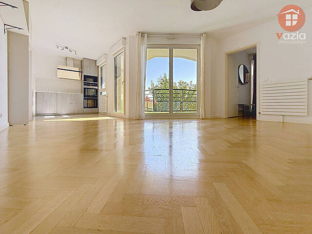 Vente Appartement 4 pièces Suresnes 92150