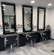 Sale Business salon de coiffure 55 m² Poitiers (86000)