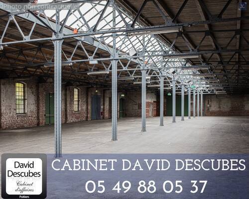 Vente Fonds de commerce murs commerciaux 2900 m² Poitiers (86000)