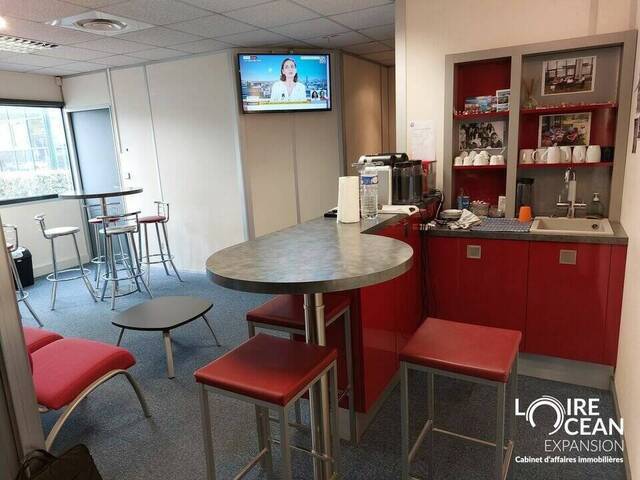 Vente Local 750 m² Nantes (44300)