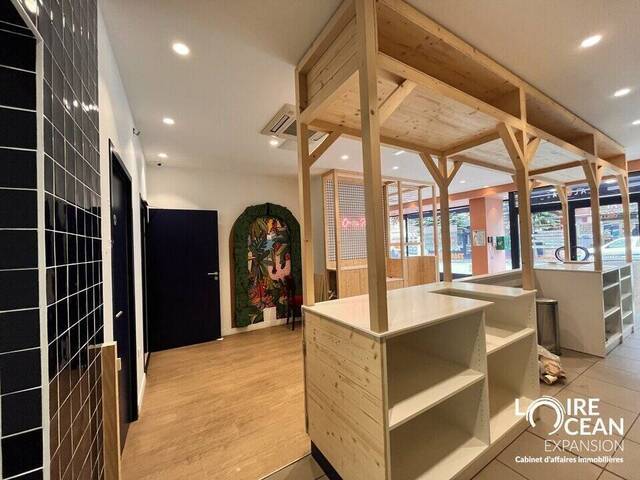 Louer Local sandwicherie et restaurant rapi 180 m² Cholet (49300)