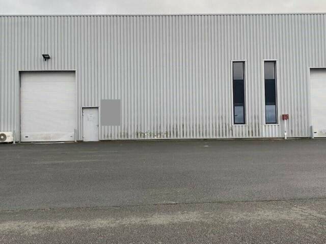 Louer Local stockage et atelier 493 m² Cholet (49300)