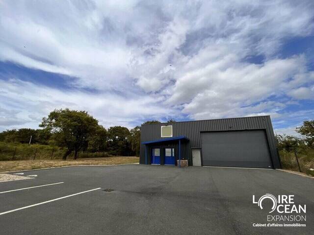 Louer Local 195 m² Nantes (44000)